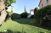 Außenanlage - 7 Zimmer Doppelhaushälfte in Landshut