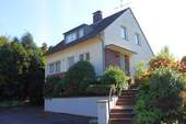 Haus und Hof Nordseite - Einfamilienhaus in Bensberg mit großem Grundstück in Bestlage