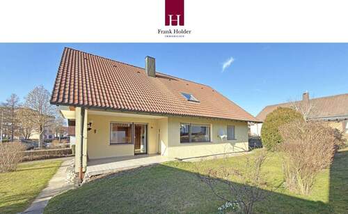 Hausansicht - Wohnen in Toplage - ruhig, familienfreundlich, kurze Wege