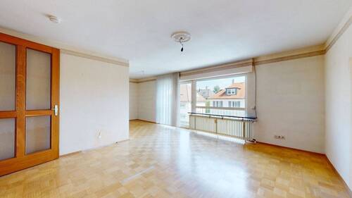 Titelbild - Vielseitige Vier-Zimmer-Wohnung in begehrter Nachbarschaft