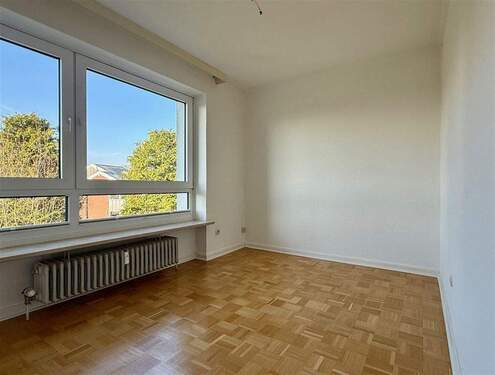 Zimmer am Wohn- bzw. Essbereich - 