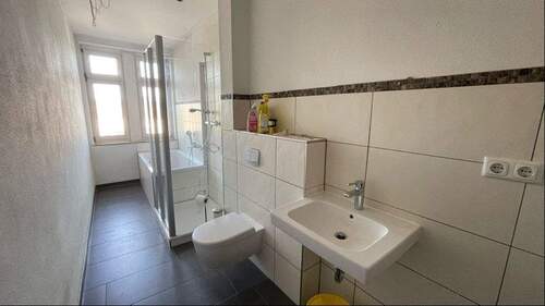 Tageslichtbad - Etagenwohnung mit 106,90 m&sup2; in Pirna zur Miete