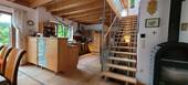 Blick in die offene Küche - 7 Zimmer Einfamilienhaus zum Kaufen in Oberding