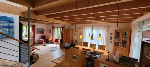 Blick in das Wohn- und das Esszimmer - Einfamilienhaus mit 200,00 m&sup2; in Oberding zum Kaufen