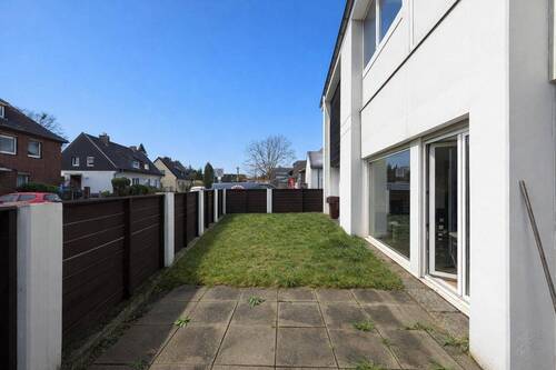 Garten - Gewerbeobjekt (Büro, Produktion, Verkauf) in Krefeld
