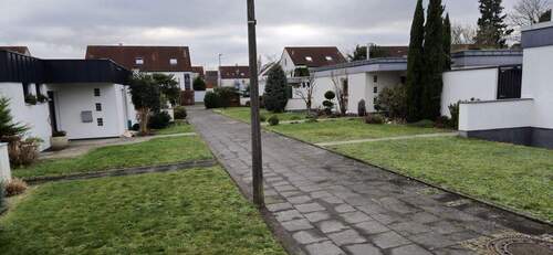 Nachbarschaft - 4 Zimmer Einfamilienhaus zur Miete in Köln - Rodenkirchen