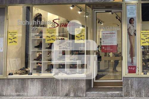 Außenansicht - Ladengeschäft in der Fußgängerzone!