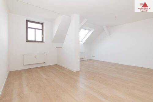 Wohn-/Schlafzimmer - 