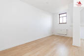 Wohn-/Schlafzimmer - 