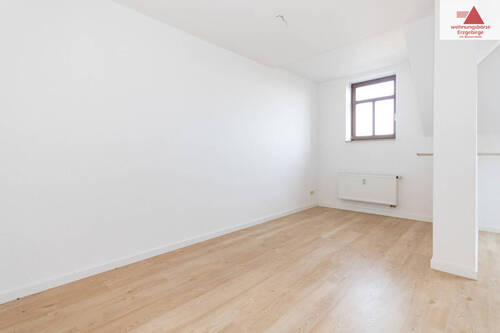 Wohn-/Schlafzimmer - 