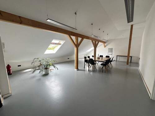 IMG_3155.jpg - Büro mit 270,00 m&sup2; in Niederfrohna zur Miete
