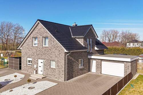 Außenansicht - 5 Zimmer Einfamilienhaus zum Kaufen in Hemmingstedt