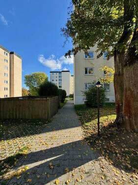 Zuweg 2 - 3 Zimmer Etagenwohnung in Marbach am Neckar / Hörnle