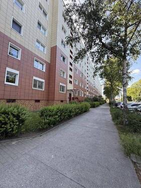 Bild 3 - 4 Zimmer Etagenwohnung in Berlin