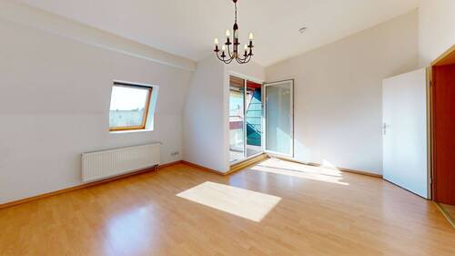 Wohnen mit Balkon - Etagenwohnung mit 92,20 m² in Brandenburg zum Kaufen
