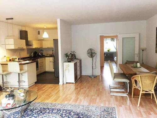 Wohnzimmer/Küche - Etagenwohnung mit 77,00 m² in Köln zum Kaufen