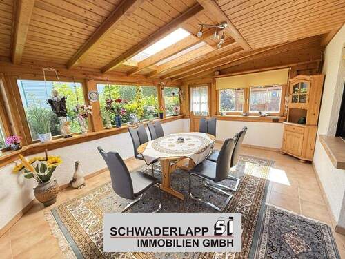 10 - Gemütliches Einfamilienhaus mit idyllischem Grundstück