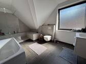Badezimmer DG - 