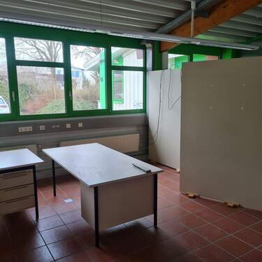 Objekt 100 (3).jpg - Halle in Illmensee