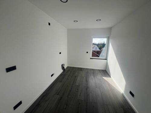 Küche (fertige Wohnung DG) - 