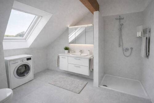 Neues Badezimmer - 2 Zimmer Etagenwohnung in Löwenstein