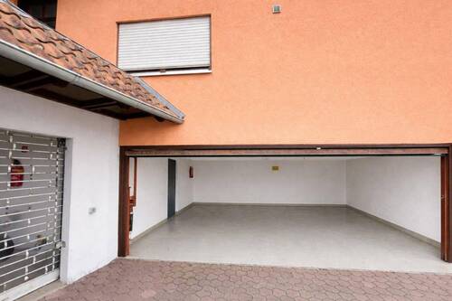 Stellplatz in der Garage - 