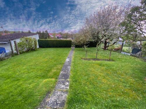 Großer Garten - Unschlagbares Angebot! - 55.000,00 EUR Kaufpreis, ca.  120,00 m² Wohnfläche