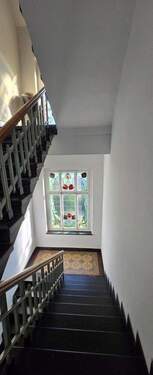 Bild 1 - Exklusive Jugendstil-Altbauwohnung 4,5 Zimmer voll renoviert