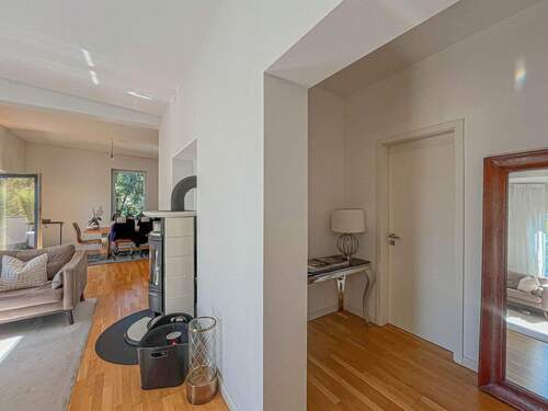 Wohnzimmer mit Blick Bad - 