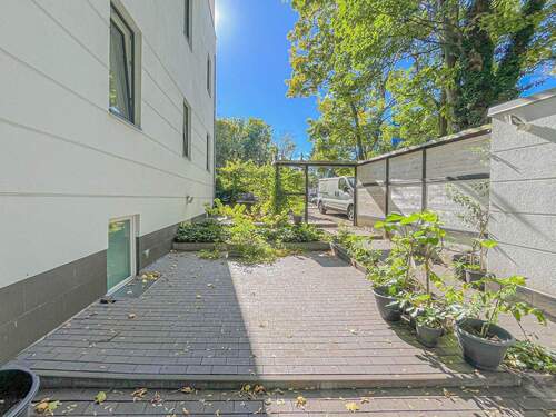 Garten - 1 Zimmer Mehrfamilienhaus, Wohnhaus zum Kaufen in Berlin