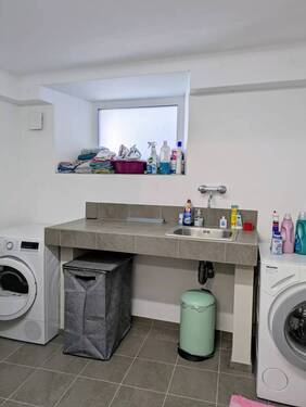 1905d0e2-2566-410b-8740-94d51a4de840.webp - 