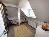 Gäste Zimmer DG.JPG - 
