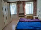 Schlafzimmer (OG) - 