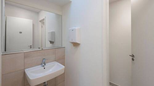 WC - 