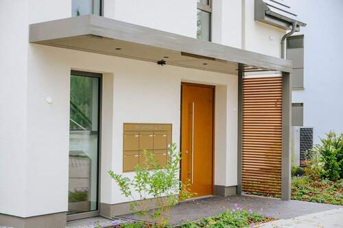 Hasueingang - 3 Zimmer Etagenwohnung zur Miete in BI-Senne