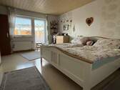 Schlafzimmer unten Haus B - 