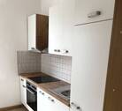ebk - Gemütliche 3-Zimmer mit Mobiliar, Laminat, Dusche und EBK in ruhiger Lage!
