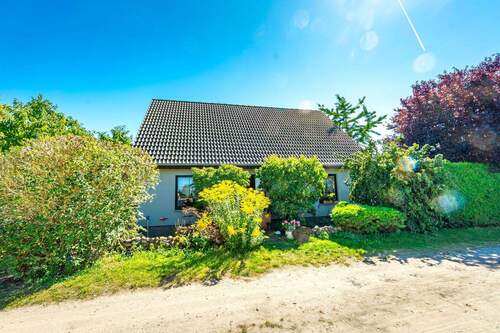 Hausansicht Straßenseite - 4 Zimmer Einfamilienhaus zum Kaufen in Am Mellensee