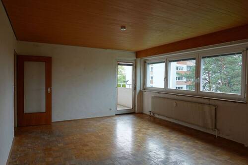 Wohnzimmer_a - 5 Zimmer Etagenwohnung zum Kaufen in Spardorf