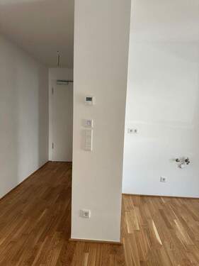 Flur - Etagenwohnung mit 44,00 m² in Frankfurt zur Miete