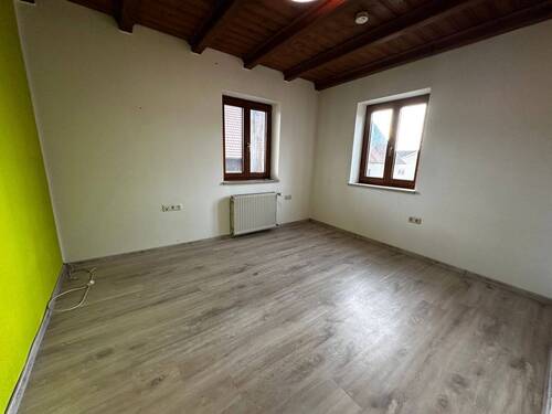 Wohnzimmer - Einfamilienhaus mit 150,00 m&sup2; in Boos zum Kaufen