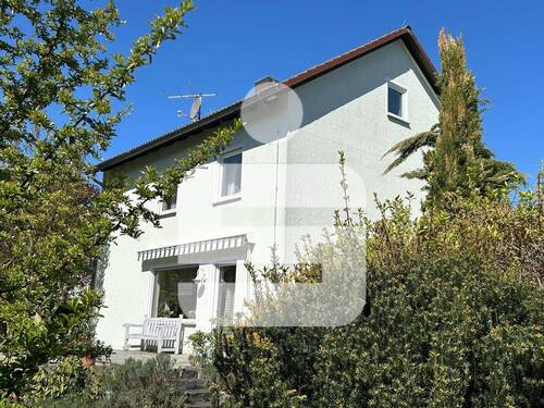 Titelbild - Einfamilienhaus in Neunkirchen am Brand...Überzeugende Wohnlage