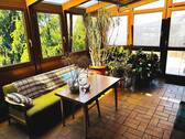 ganzjährig nutzbarer Wintergarten mit angrenzender Dachterrasse - 