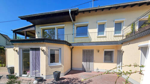 Terrasse - 6 Zimmer Mehrfamilienhaus, Wohnhaus zum Kaufen in Eitorf