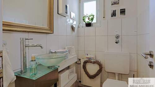 Gäste-WC Wohnung 1 - 