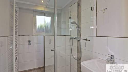 Badezimmer Wohnung 2 - 