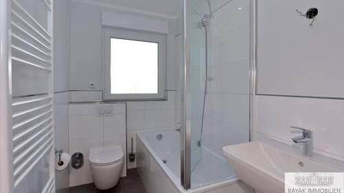 Badezimmer Wohnung 4 - 
