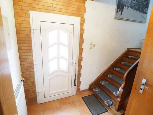 Eingangsbereich - Einfamilienhaus mit 160,00 m&sup2; in Mudenbach zum Kaufen