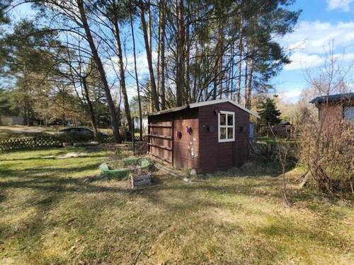 Gartenhaus - 2 Zimmer Mehrfamilienhaus, Wohnhaus in Groß Lindow