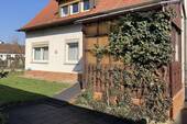 Gartenansicht mit Anbau - 